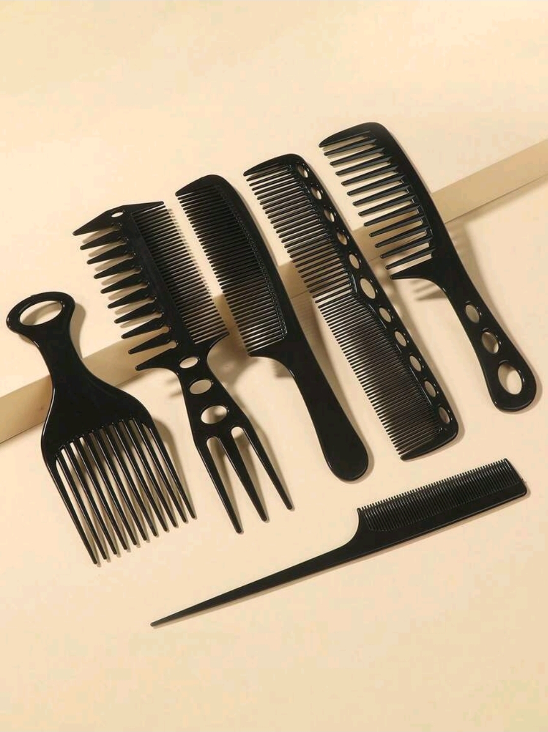 KIT DE 6 PEINES LISOS PARA EL CABELLO ZJ220857